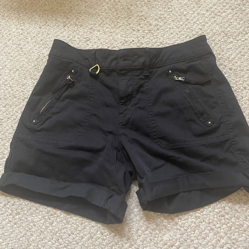 WHBM “The Short” Shorts, Sz 2